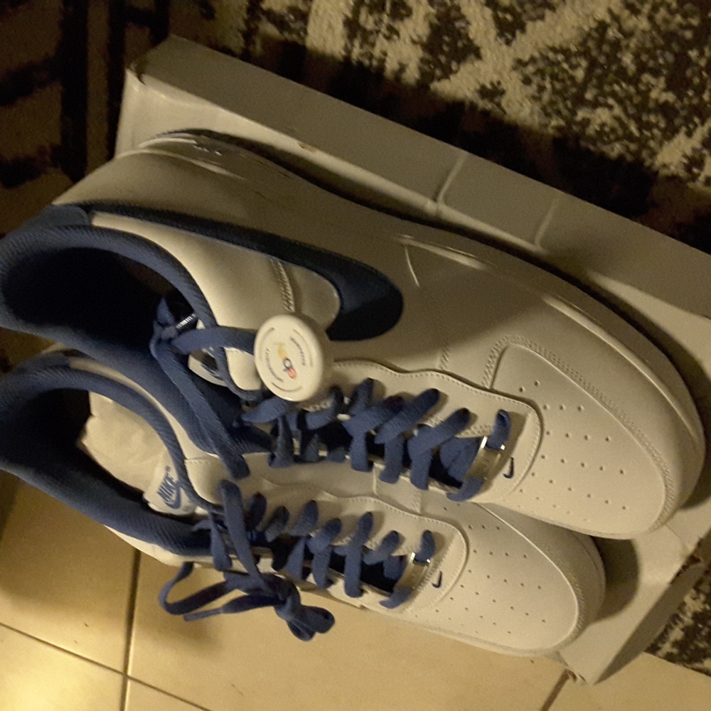 Air Force  1 '07 brand new size men's 15